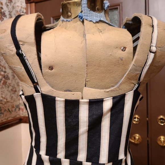 NWT H&M Dress Small - Picture 11 of 16